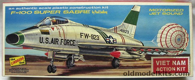 Lindberg 1/48 F-100 Super Sabre Motorized with Jet Sound, 309M-129 plastic model kit